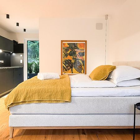 Garden Apartment Untermuehle Μπρεσανόνε Εξωτερικό φωτογραφία